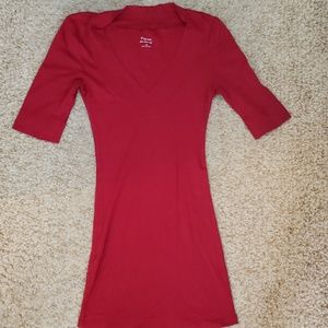 Express Basic Vee Tee size XS